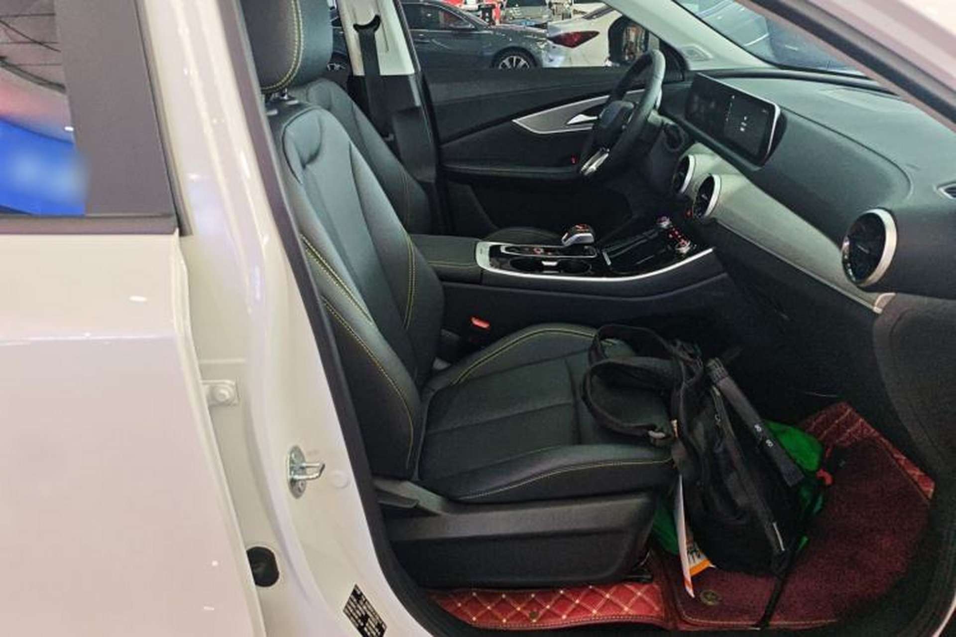 Used FORTHING T5 EVO 2024 1.5TD DCT Starry Edition Right Front Seat