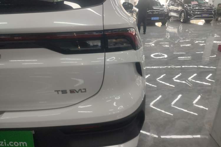 Used FORTHING T5 EVO 2024 Kungbiao Edition 1.5TD DCT Platinum Model Right Rear Taillight