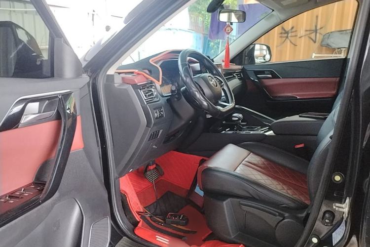 Used FORTHING T5L 2019 1.5T CVT Luxury 7-Seater Left Front Seat