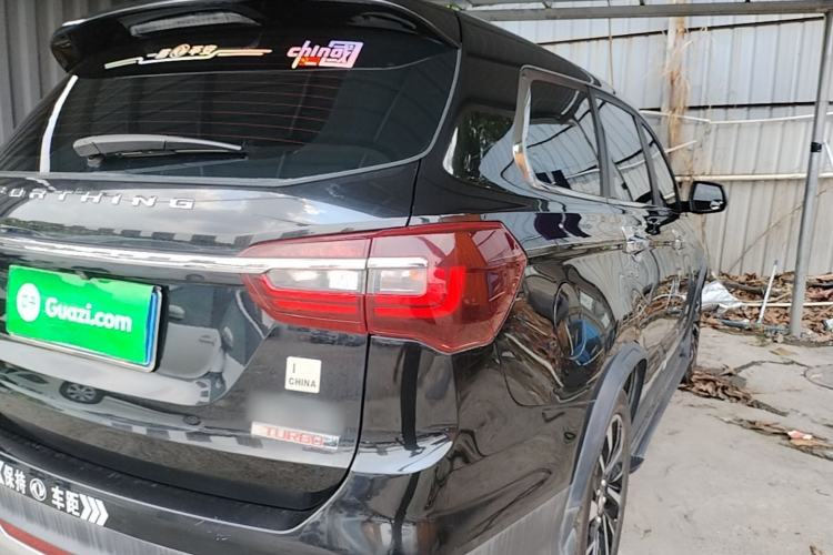 Used FORTHING T5L 2019 1.5T CVT Luxury 7-Seater Right Rear Taillight