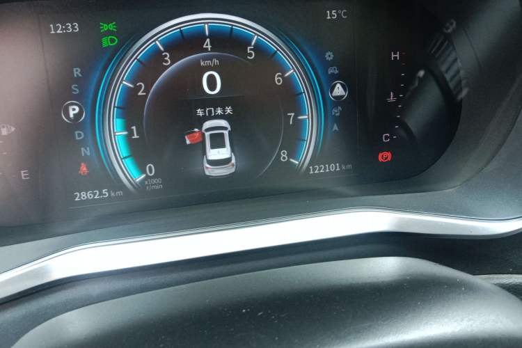 Used FORTHING T5L 2019 1.5T CVT Luxury 7-Seater Odometer Close Up