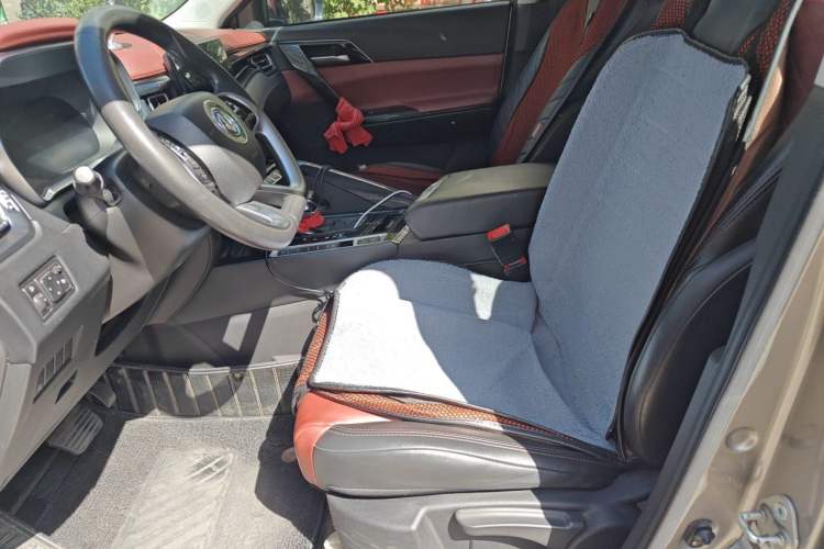Used FORTHING T5L 2019 1.6TD DCT Luxury 7-Seater Left Front Seat