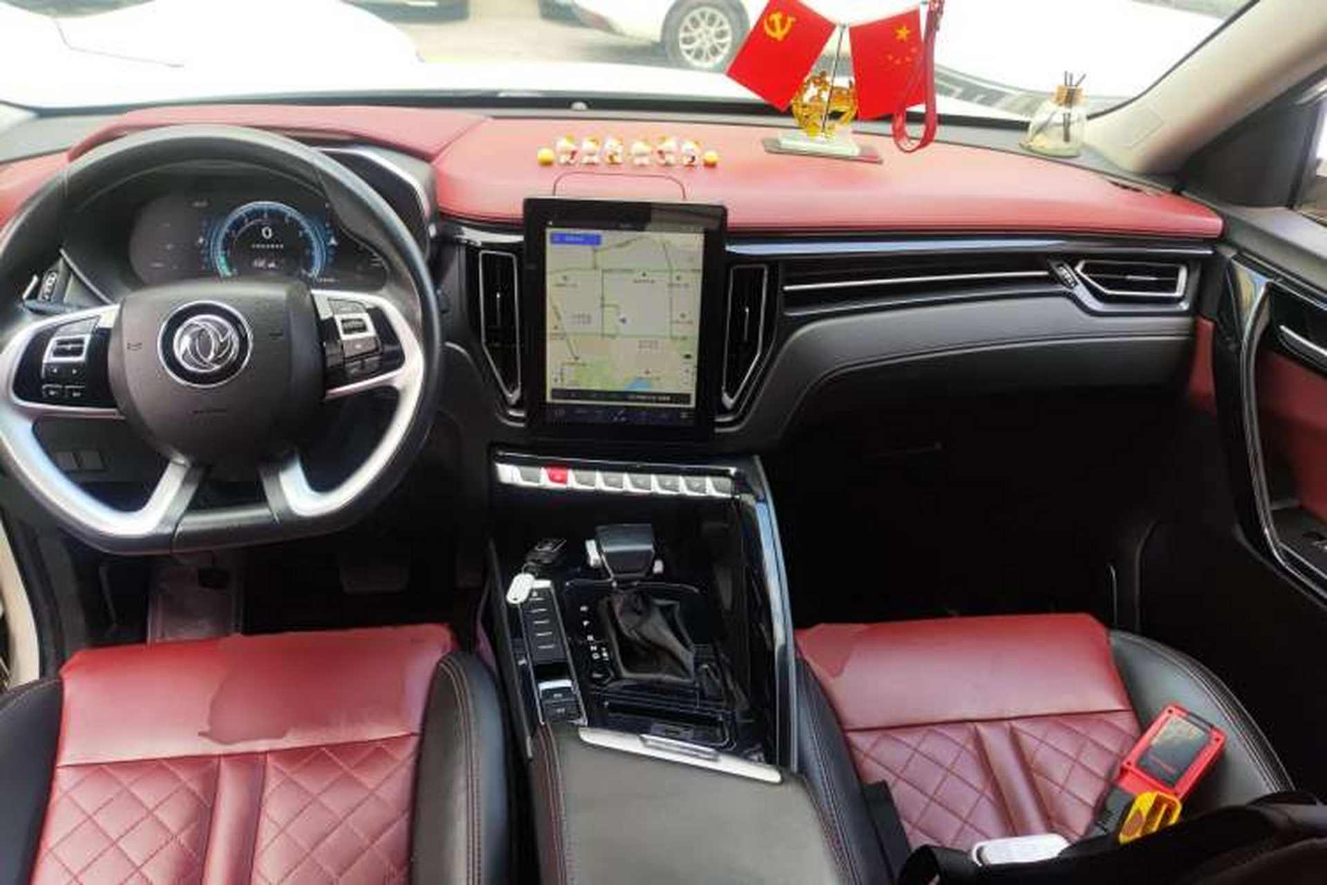 Used FORTHING T5L 2019 1.5T CVT Luxury Model 5 Seats Center Console