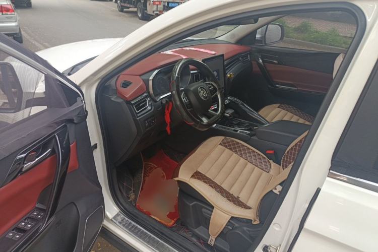 Used FORTHING T5L 2019 1.5T CVT Luxury 7-Seater Driver Seat