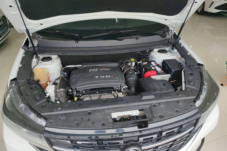 Used FORTHING T5L 2019 1.6TD DCT Luxury 7-Seater Engine Bay