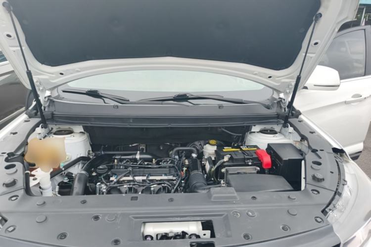 Used FORTHING T5L 2019 1.5T CVT Luxury 7-Seater Engine Bay