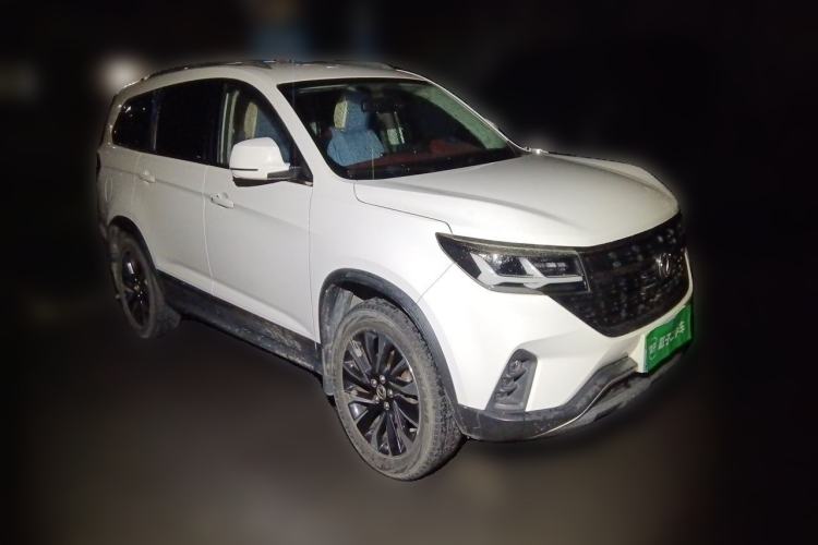 Used FORTHING T5L 2019 1.5T CVT Luxury 7-Seater Front Right 45 Deg