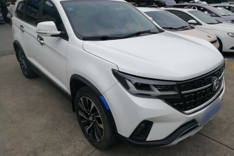 Used FORTHING T5L 2019 1.8T Manual Luxury 7-Seater Front Right 45 Deg