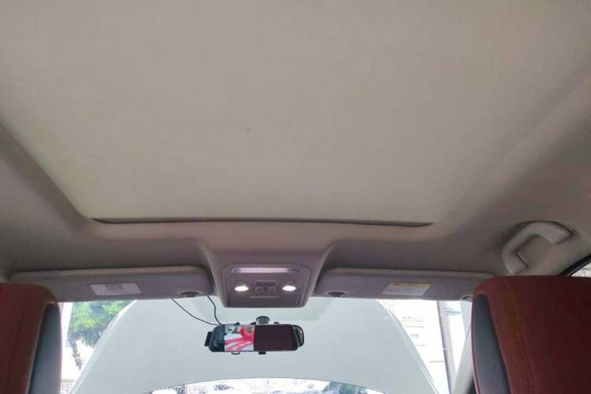 Used FORTHING T5L 2019 1.6TD DCT Luxury 7-Seater Headliner