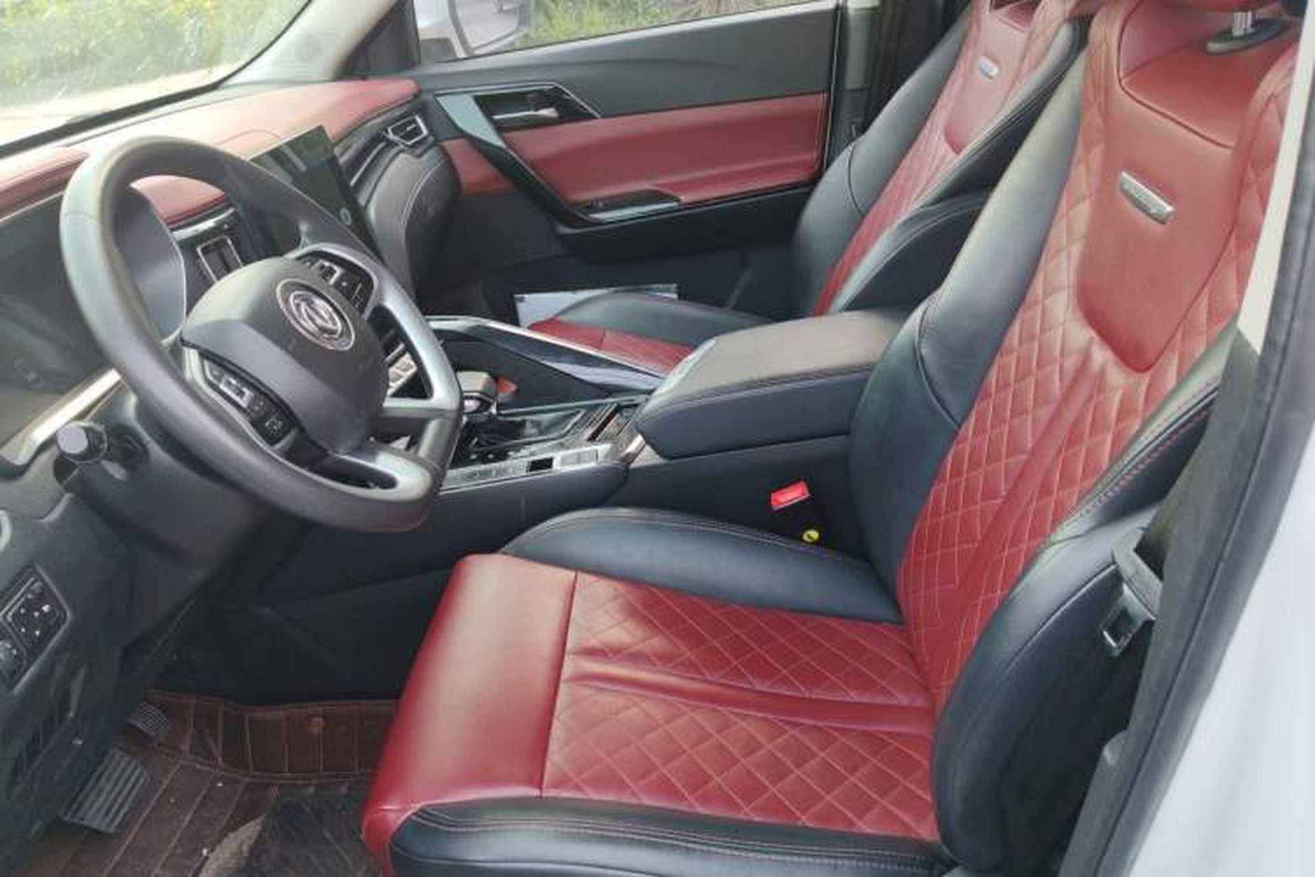 Used FORTHING T5L 2019 1.5T CVT Luxury 7-Seater Left Front Seat