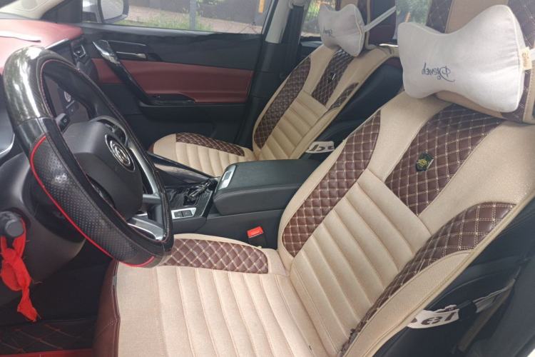 Used FORTHING T5L 2019 1.5T CVT Luxury 7-Seater Left Front Seat