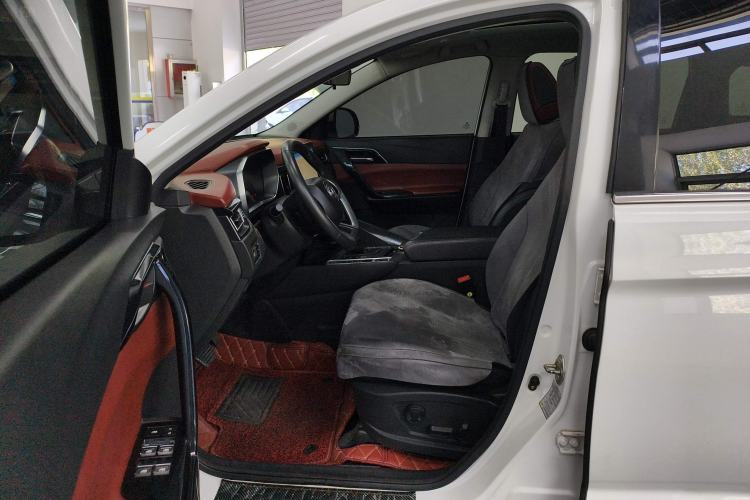 Used FORTHING T5L 2019 1.6TD DCT Luxury 7-Seater Left Front Seat