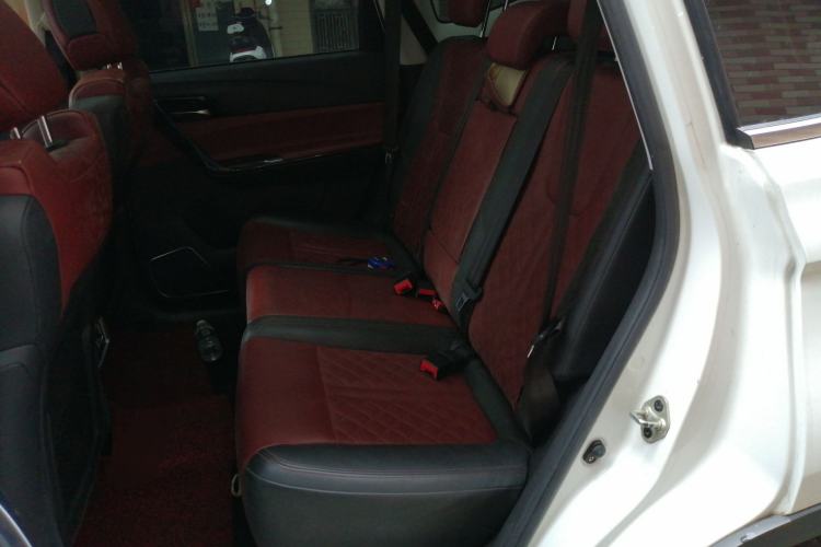 Used FORTHING T5L 2019 1.6TD DCT Luxury 7-Seater Left Rear Seat