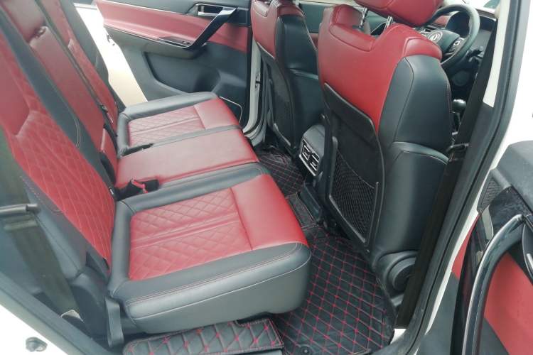 Used FORTHING T5L 2019 1.8T Manual Luxury 7-Seater Left Rear Seat