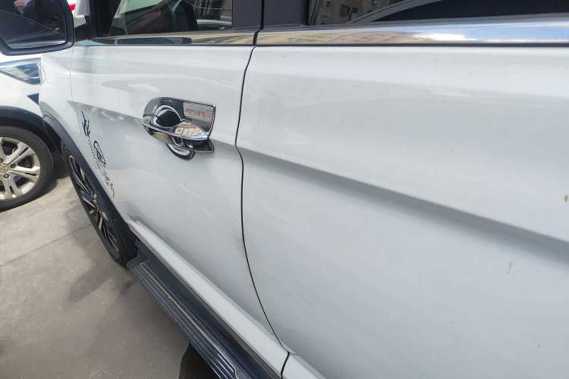 Used FORTHING T5L 2019 1.5T CVT Luxury Model 5 Seats Left Side