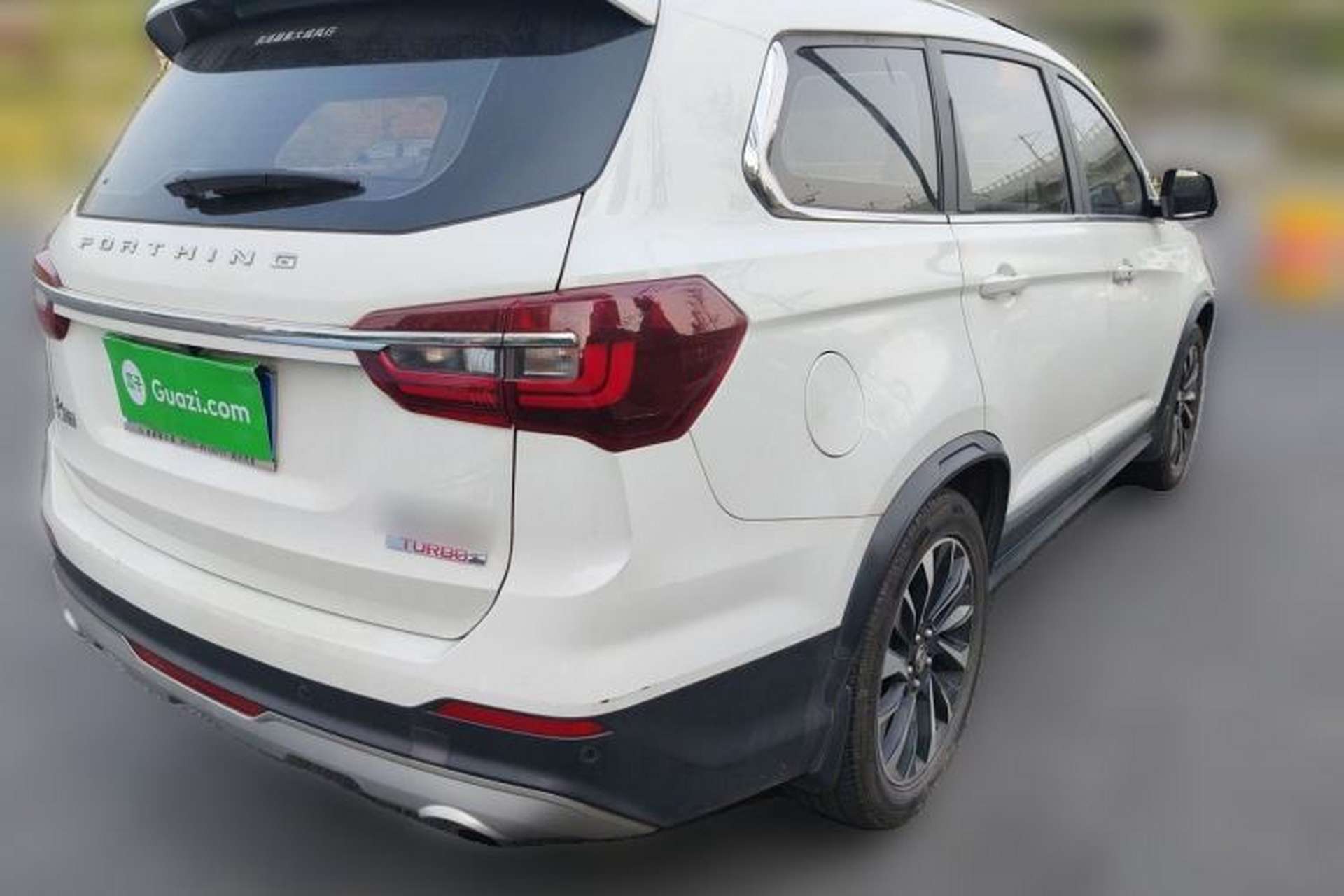 Used FORTHING T5L 2019 1.5T CVT Luxury 7-Seater Rear Right 45 Deg