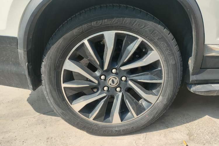 Used FORTHING T5L 2019 1.5T CVT Luxury 7-Seater Right Rear Wheel Hub