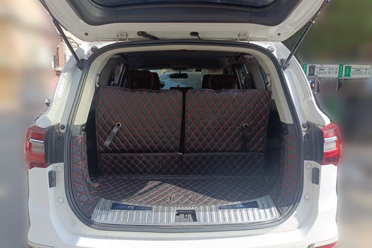Used FORTHING T5L 2019 1.5T CVT Luxury Model 5 Seats Trunk