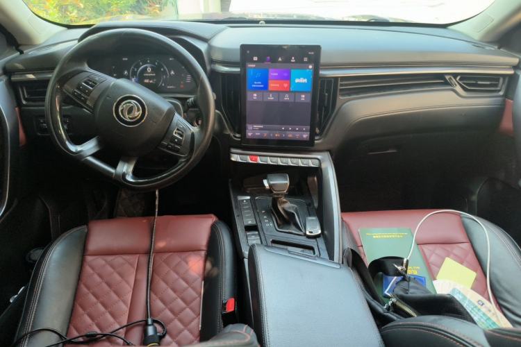 Used FORTHING T5L 2020 1.5T Automatic Luxury 7-Seater China VI Standard Center Console