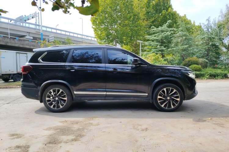 Used FORTHING T5L 2020 1.5T Automatic Luxury 7-Seater China VI Standard Exterior 3