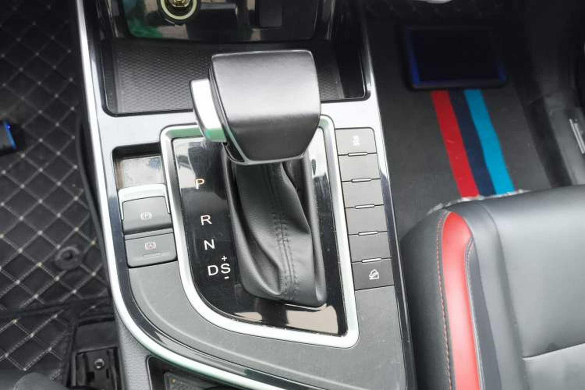 Used FORTHING T5L 2020 1.5T Automatic Luxury 7-Seater China VI Standard Gear Lever
