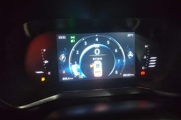 Used FORTHING T5L 2020 1.5T Automatic Luxury 7-Seater China VI Standard Instrument Cluster