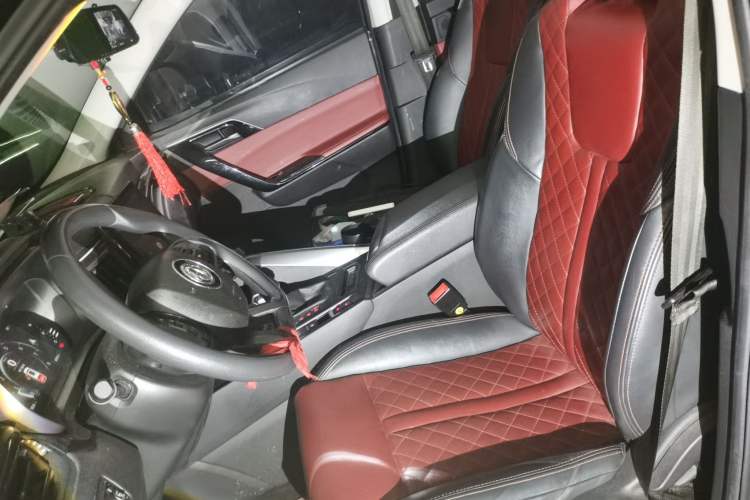 Used FORTHING T5L 2020 1.5T Automatic Luxury 7-Seater China VI Standard Left Front Seat