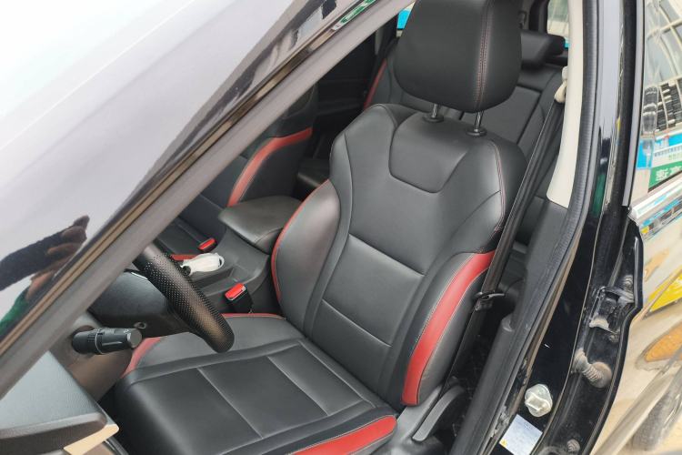 Used FORTHING T5L 2020 1.5T Automatic Luxury 7-Seater China VI Standard Left Front Seat