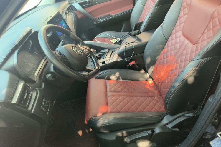 Used FORTHING T5L 2020 1.5T Automatic Luxury 7-Seater China VI Standard Left Front Seat