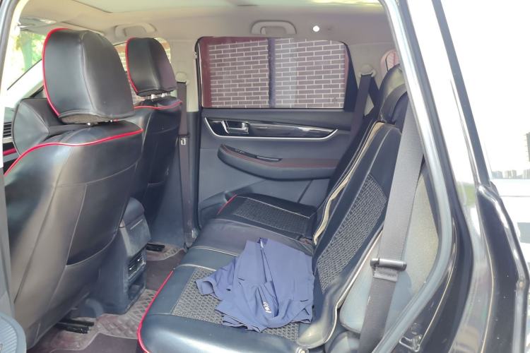 Used FORTHING T5L 2020 1.8T Manual Comfort 7-Seater China VI Left Rear Seat