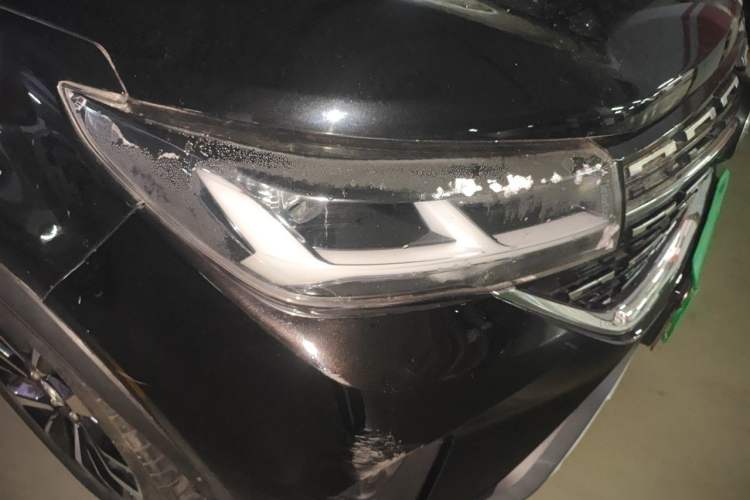 Used FORTHING T5L 2020 1.5T Automatic Luxury 7-Seater China VI Standard Right Front Headlight
