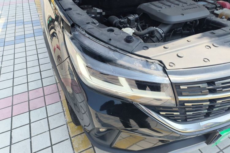 Used FORTHING T5L 2020 1.5T Automatic Luxury 7-Seater China VI Standard Right Front Headlight