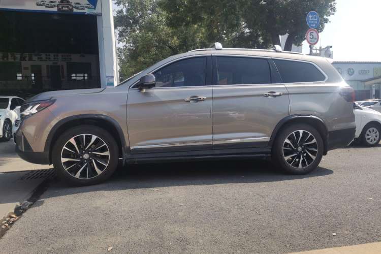 Used FORTHING T5L 2020 1.5T Automatic Flagship 7-Seater China VI Standard Exterior 2