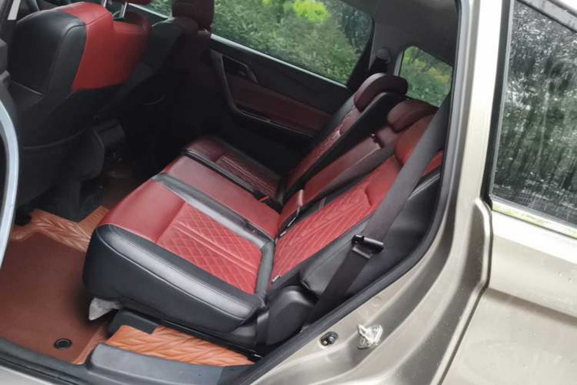 Used FORTHING T5L 2020 1.5T Automatic Luxury 7-Seater China VI Standard Left Rear Seat