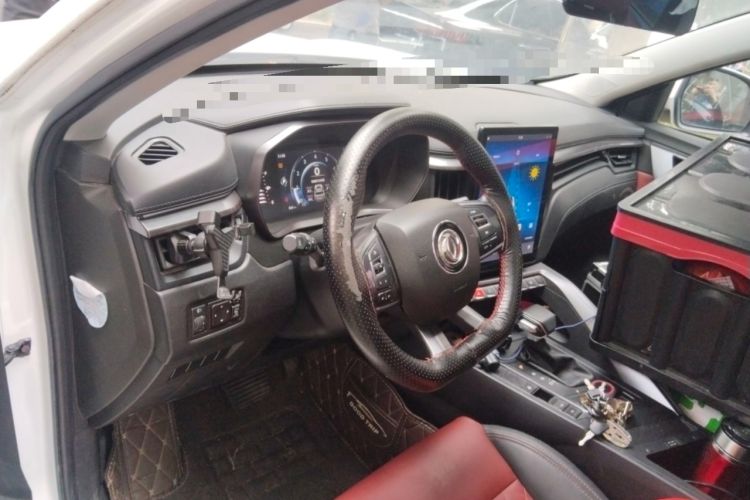 Used FORTHING T5L 2020 1.5T Automatic Luxury 7-Seater China VI Standard Center Console