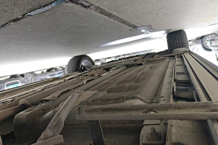 Used FORTHING T5L 2020 1.5T Automatic Luxury 7-Seater China VI Standard Chassis Rear Left
