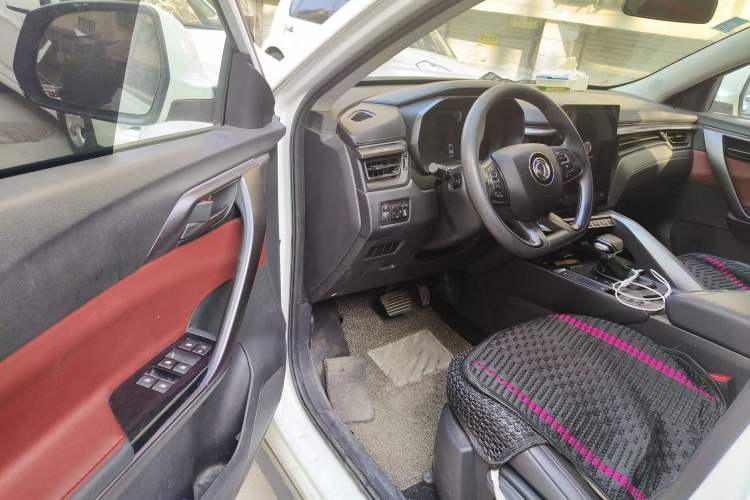 Used FORTHING T5L 2020 1.5T Automatic Luxury 7-Seater China VI Standard Driver Seat
