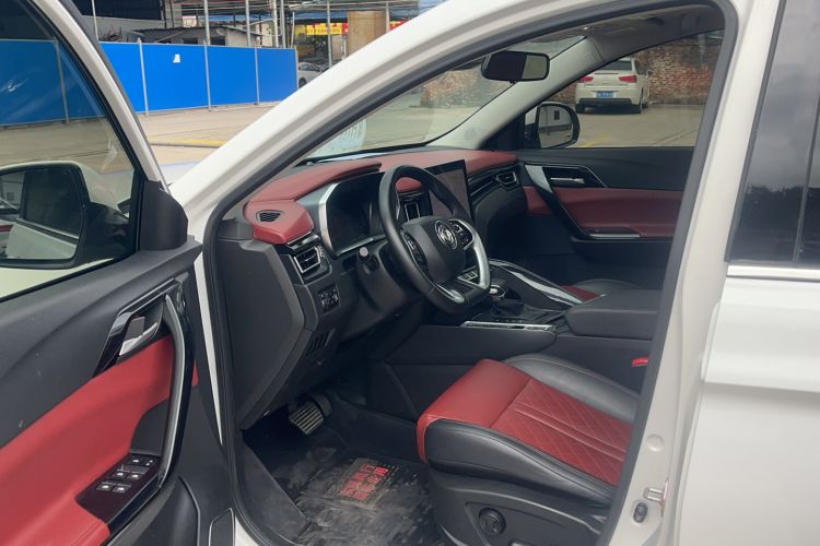 Used FORTHING T5L 2020 1.5T Automatic Luxury 7-Seater China VI Standard Driver Seat
