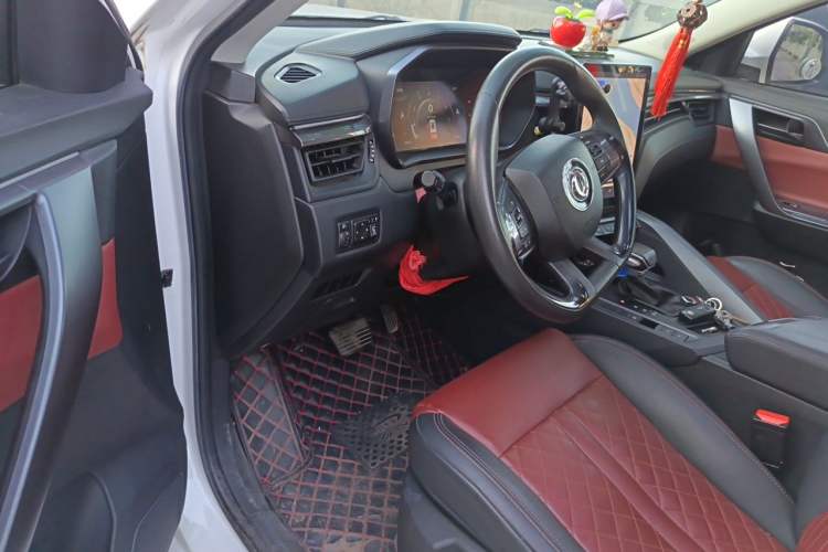 Used FORTHING T5L 2020 1.5T Automatic Luxury 7-Seater China VI Standard Driver Seat