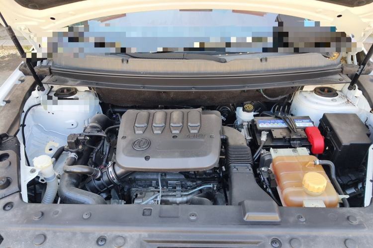 Used FORTHING T5L 2020 1.5T Automatic Luxury 7-Seater China VI Standard Engine Bay