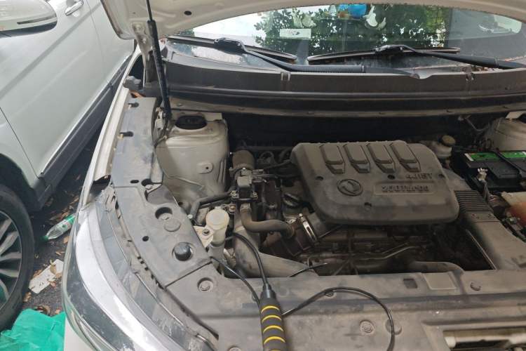 Used FORTHING T5L 2020 1.5T Automatic Luxury 7-Seater China VI Standard Engine Bay Right