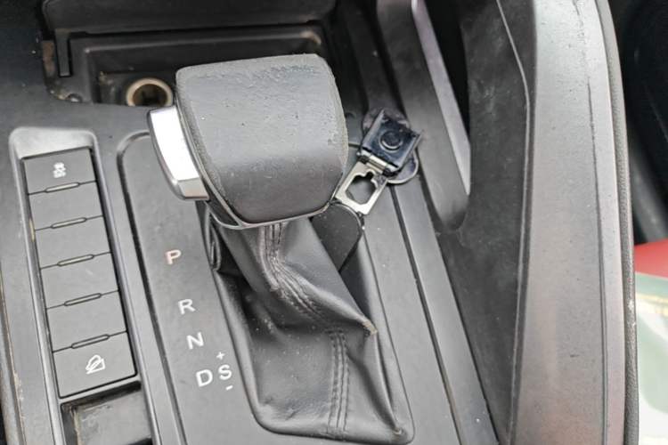 Used FORTHING T5L 2020 1.5T Automatic Luxury 7-Seater China VI Standard Gear Lever