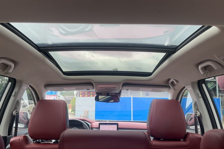 Used FORTHING T5L 2020 1.5T Automatic Luxury 7-Seater China VI Standard Headliner