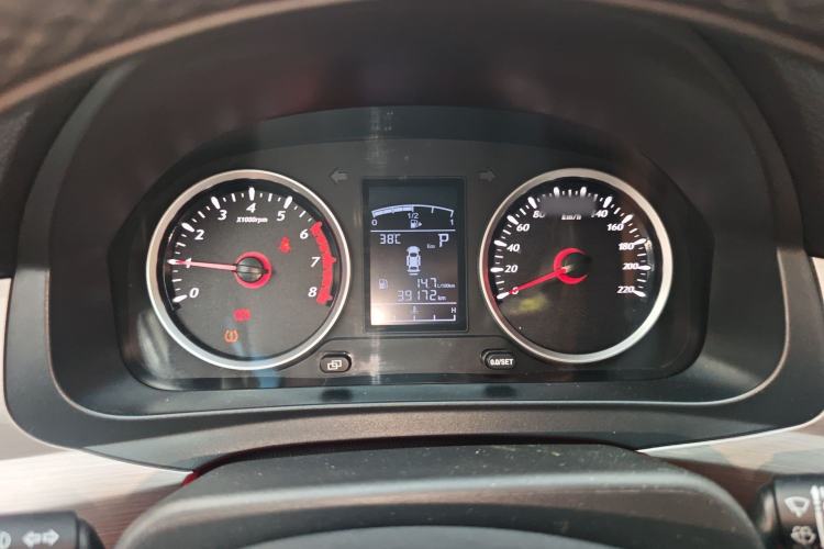 Used FORTHING T5L 2020 Revised 1.5T Automatic Luxury 7-Seater Instrument Cluster