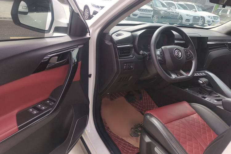 Used FORTHING T5L 2020 1.5T Automatic Luxury 7-Seater China VI Standard Interior 2