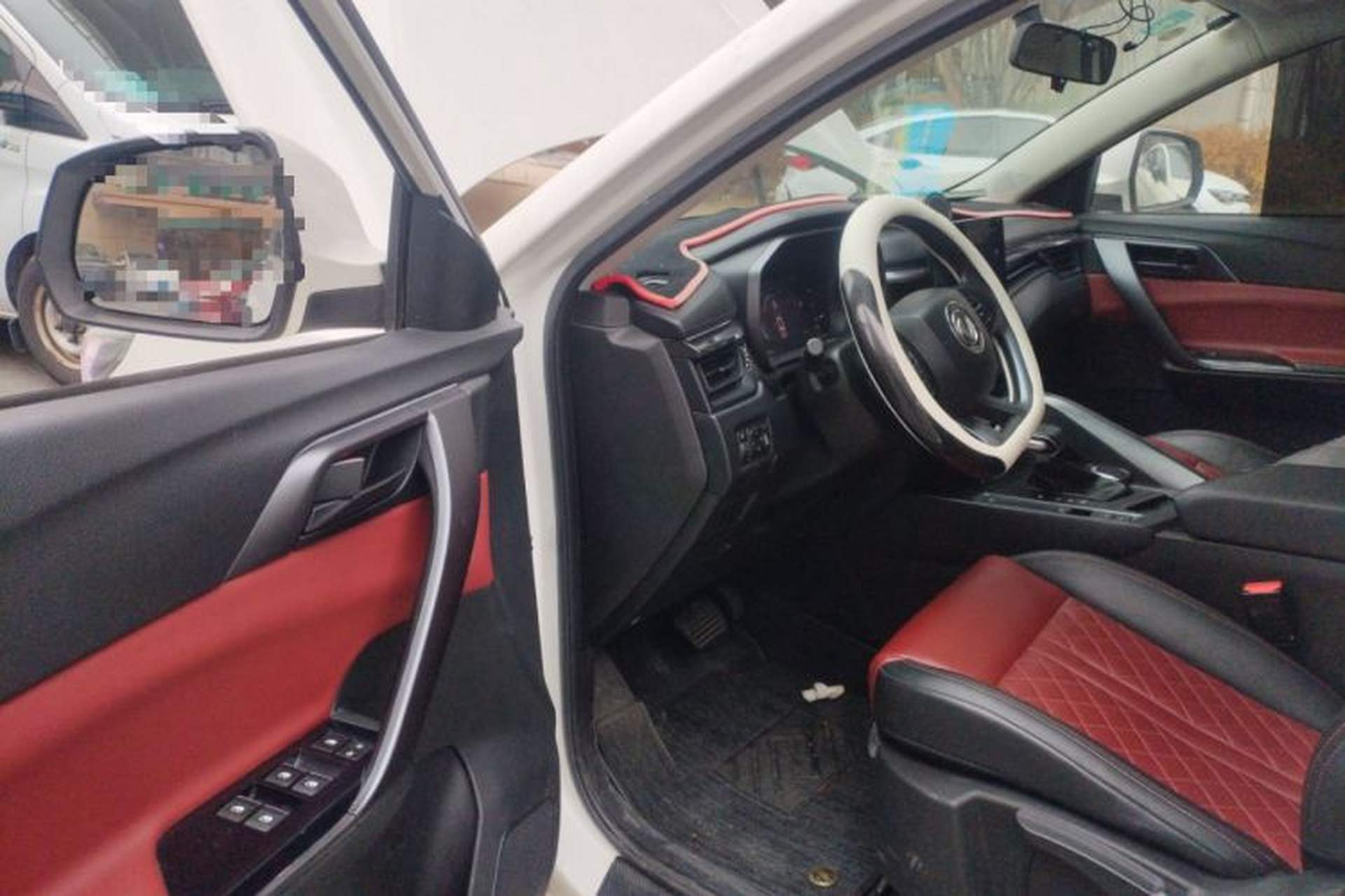Used FORTHING T5L 2020 1.5T Automatic Luxury 7-Seater China VI Standard Interior 3