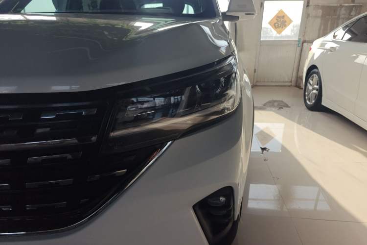 Used FORTHING T5L 2020 1.5T Automatic Luxury 7-Seater China VI Standard Left Front Headlight