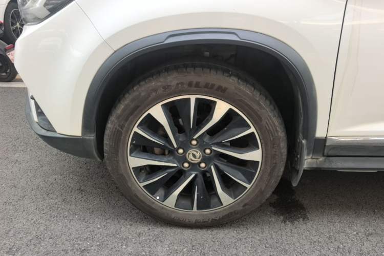 Used FORTHING T5L 2020 1.5T Automatic Luxury 7-Seater China VI Standard Left Front Wheel Hub