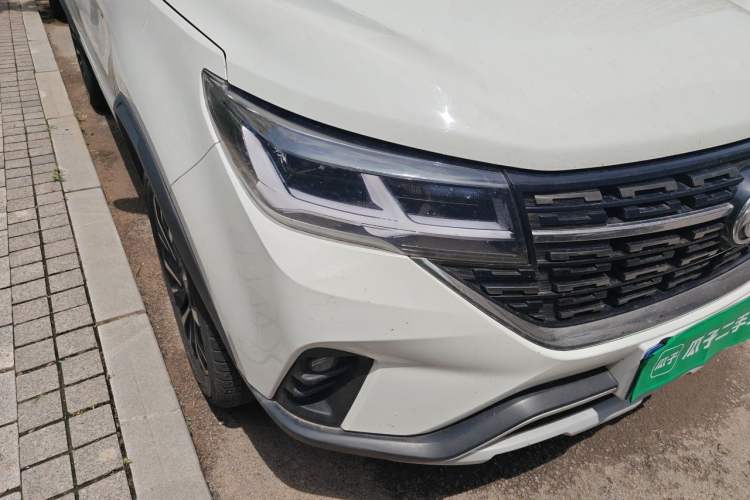 Used FORTHING T5L 2020 Revised 1.5T Automatic Luxury 7-Seater Right Front Headlight