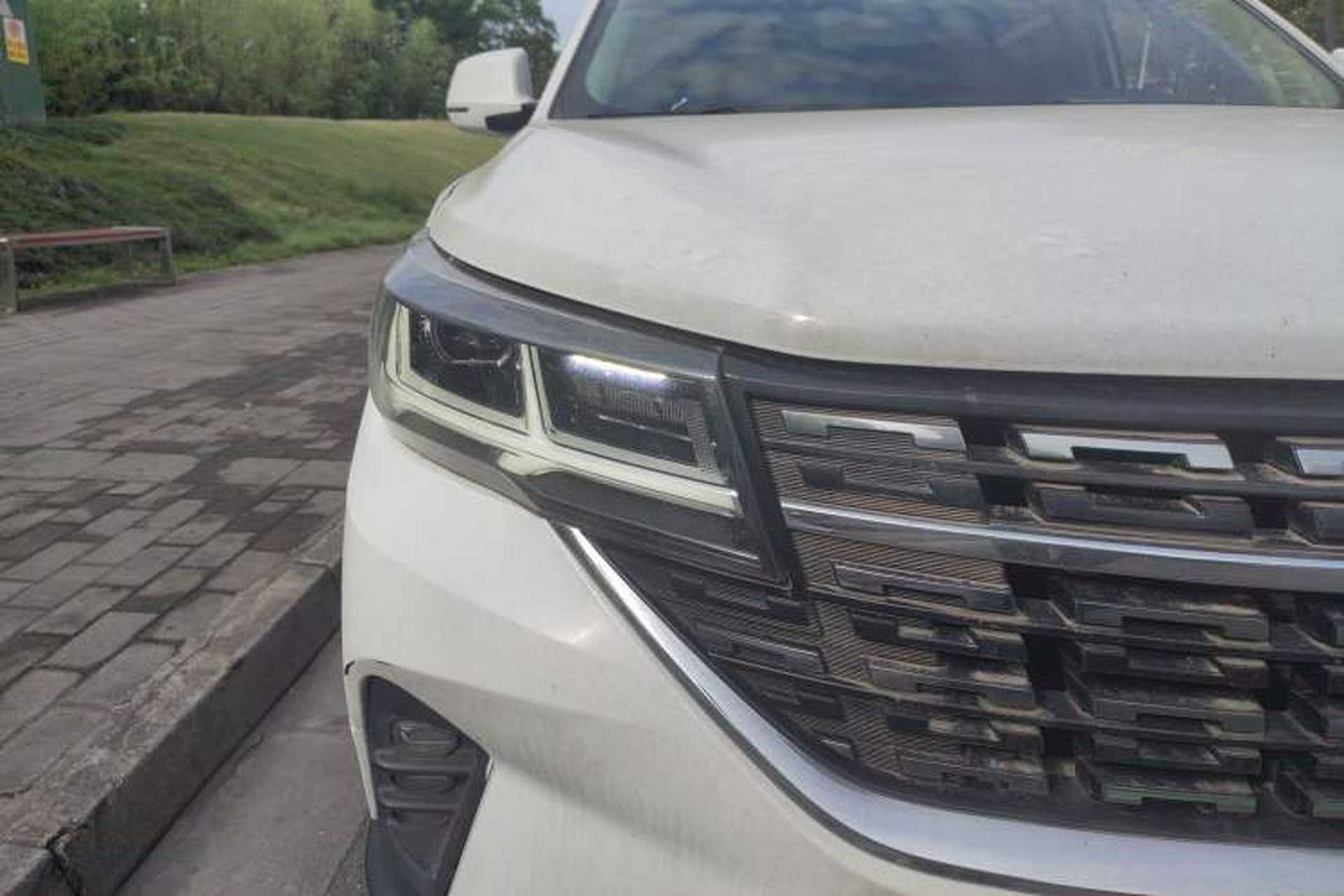 Used FORTHING T5L 2020 1.8T Manual Luxury 7-Seater China VI Standard Right Front Headlight